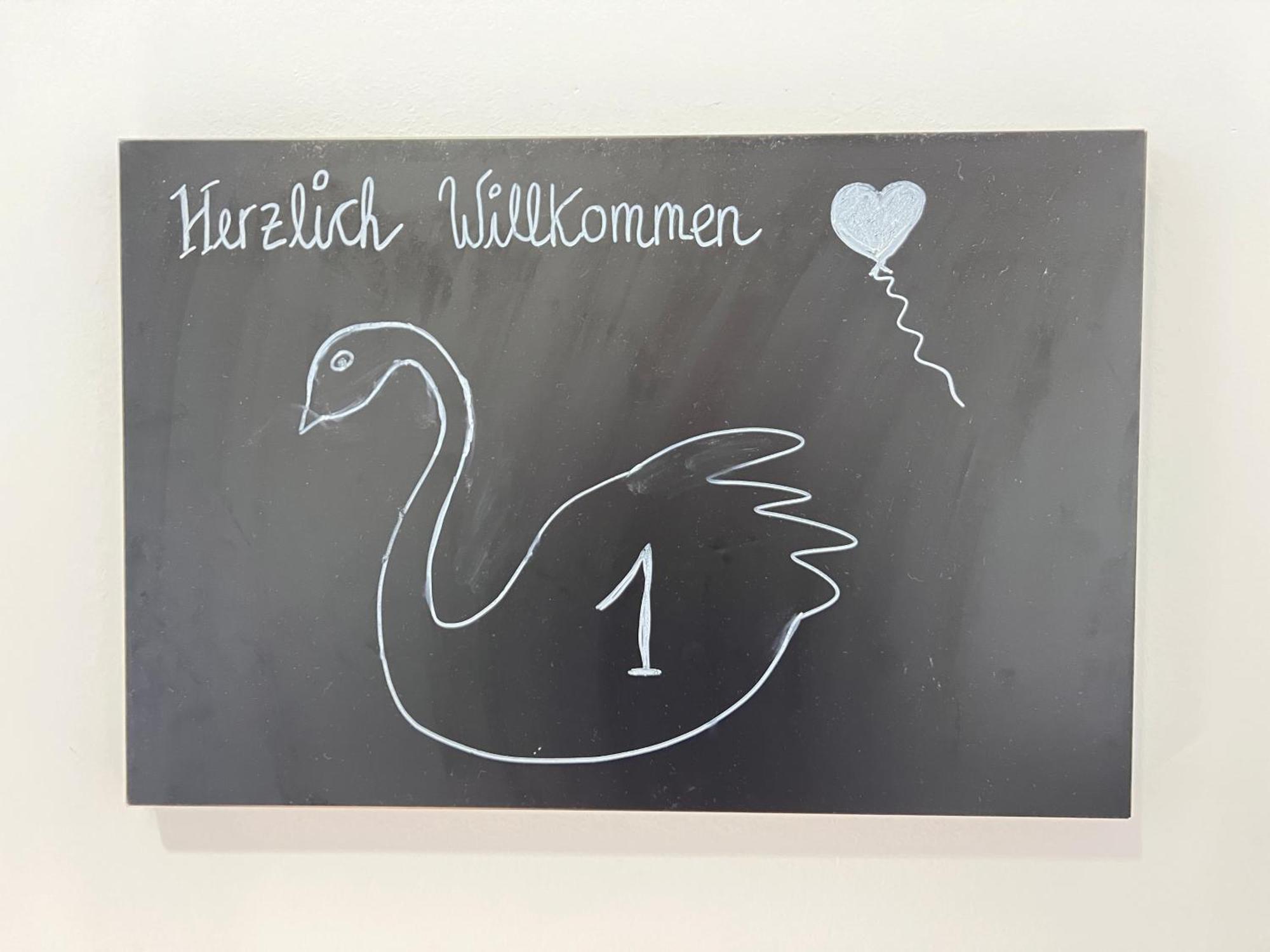 Der Schwan, Innenstadt, 2022 Renoviert Duren Quarto foto